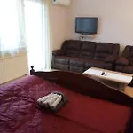 Major Street Apartman 아파트 *